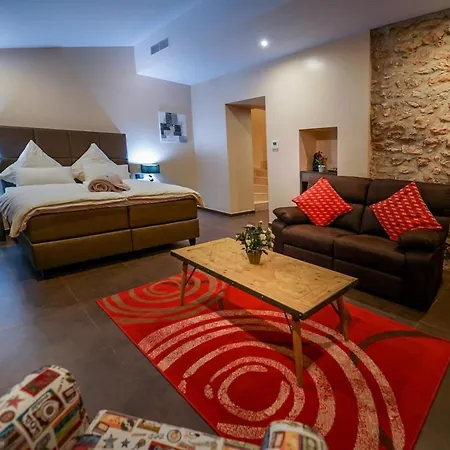Vmg Horse Ranch Hotel 4*